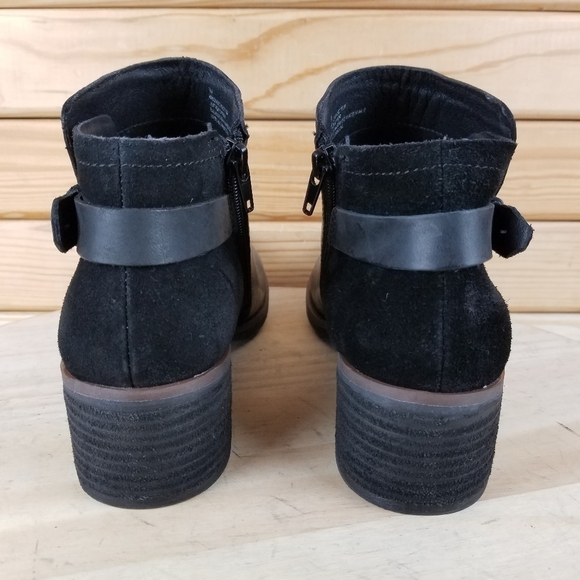 Korks Sonya 7 US Black Leather Suede Stacked Heel Ankle Bootie Boot Side Zip NEW - Picture 4 of 11